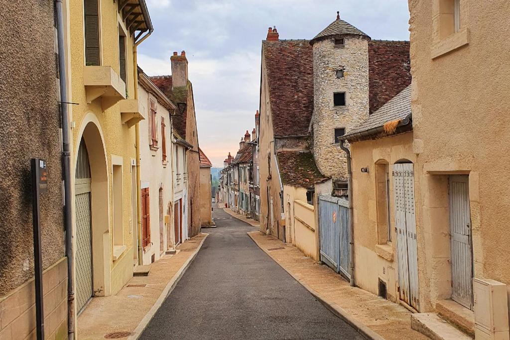 Larbrenville Gites Citadins En Centre-Ville Historique La Charité-sur-Loire Exteriör bild